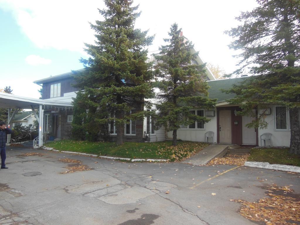 Motel Le Paysan Montréal Esterno foto